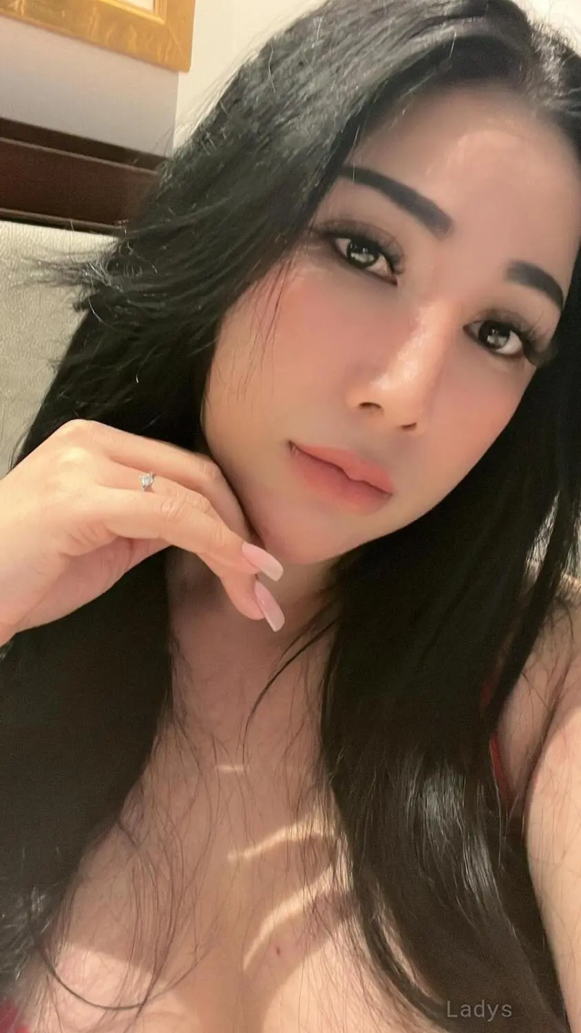 Susu (24) – Call Girl & Independent Escort Service in Golem - Gallery Photo 4