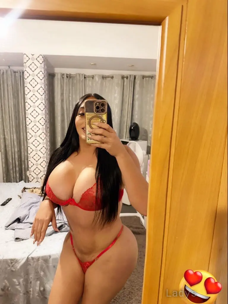 Queen Carolina (28) – Call Girl & Independent Escort Service in Gozo - Gallery Photo 6
