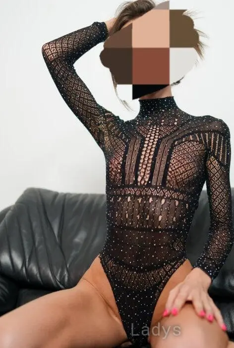 Nicole (23) – Call Girl & Independent Escort Service in Graz - Gallery Photo 3