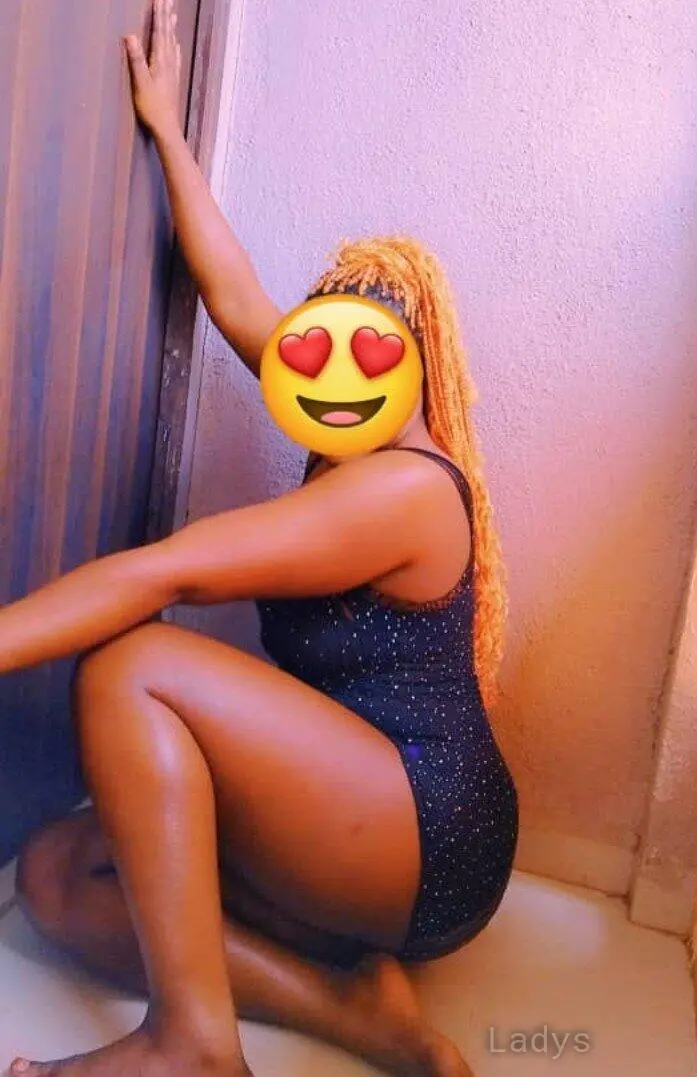 Mariam (24) – Call Girl & Independent Escort Service in Greater Noida - Gallery Photo 3