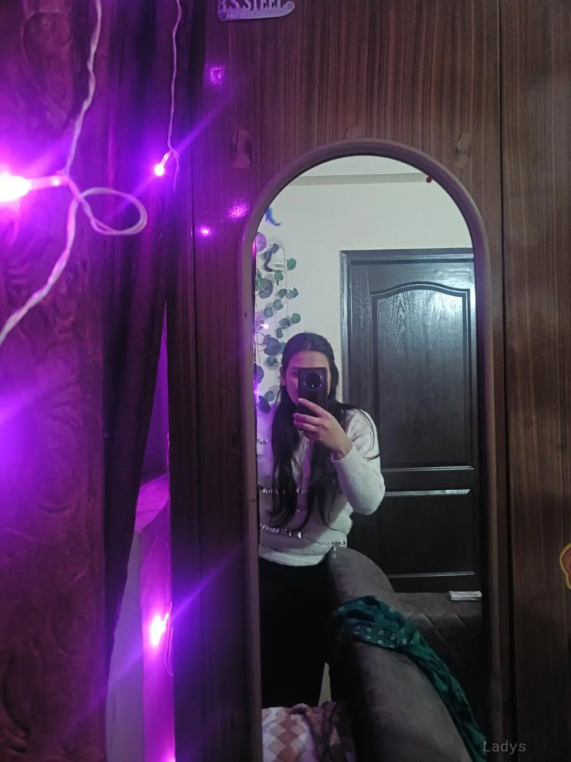 Linet (32) – Call Girl & Independent Escort Service in Greater Noida - Gallery Photo 4