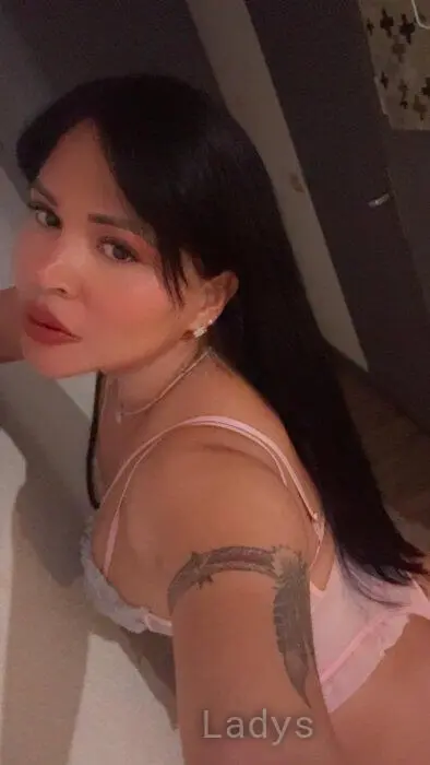 Juliana (25) – Call Girl & Independent Escort Service in Grenoble - Gallery Photo 3