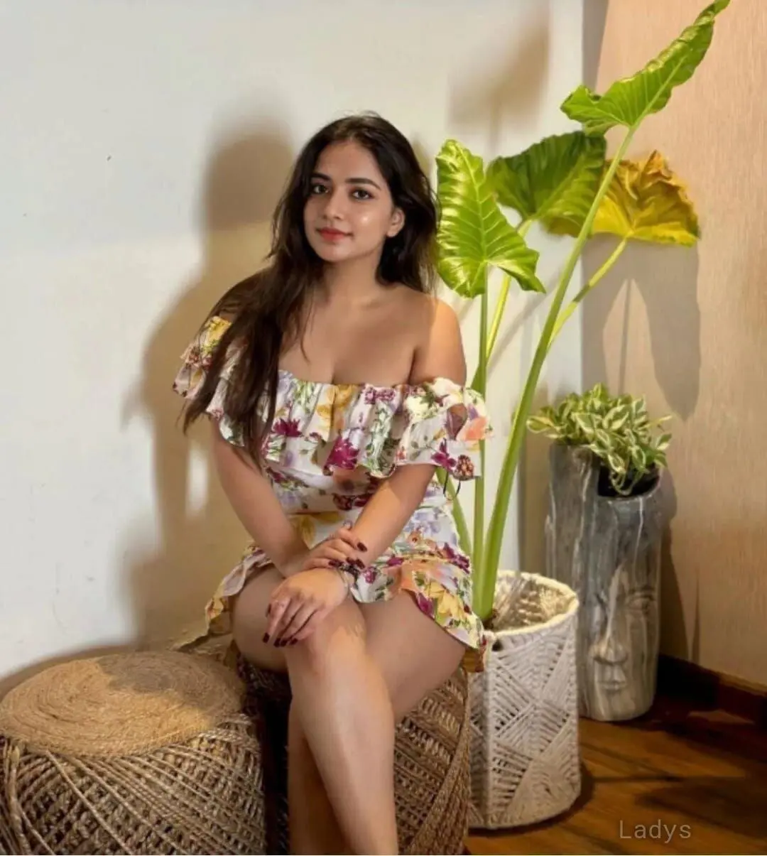 Ekta (21) – Call Girl & Independent Escort Service in Guntur - Gallery Photo 4