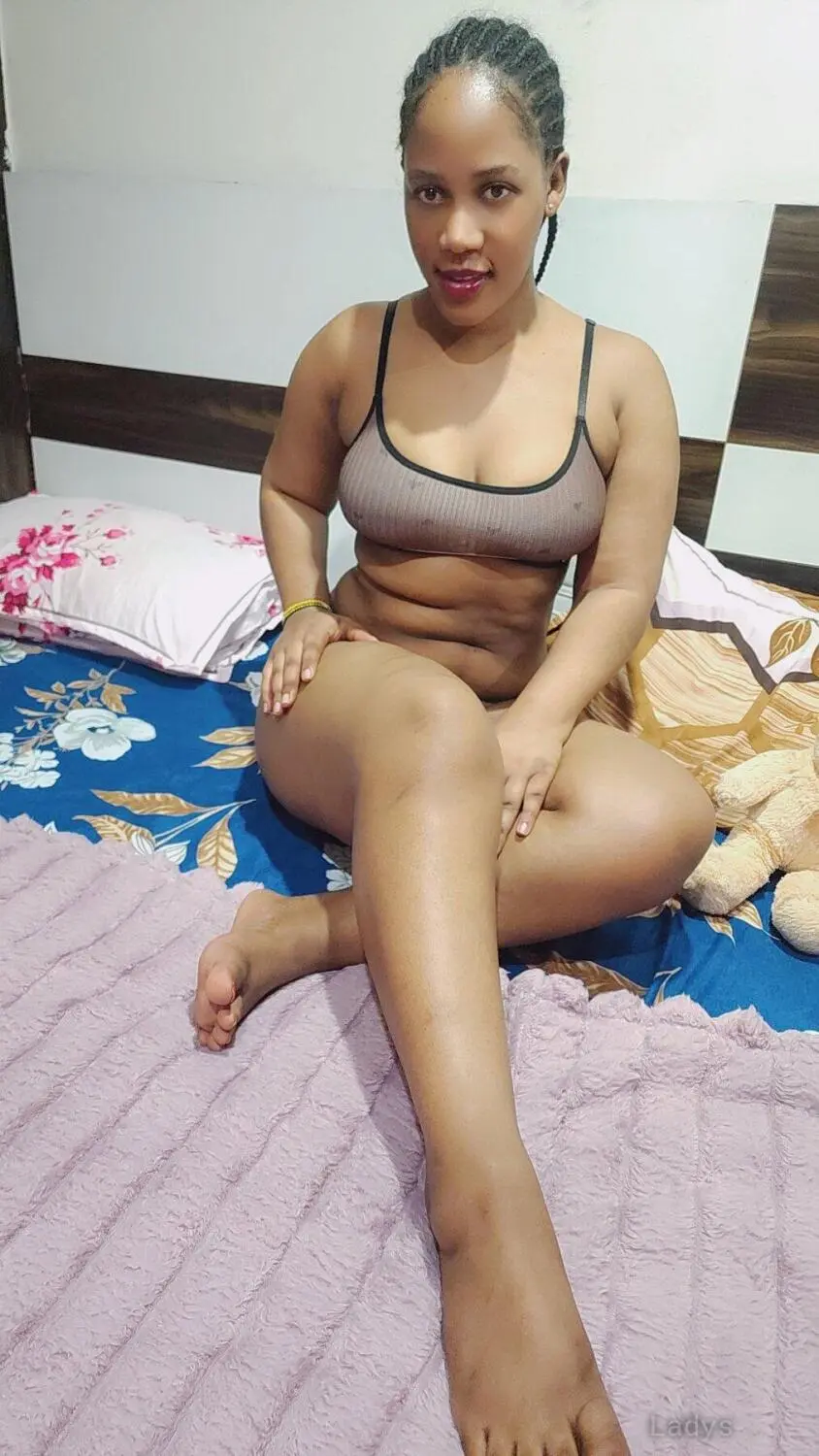 Katrina (23) – Call Girl & Independent Escort Service in Gurgaon - Gallery Photo 3