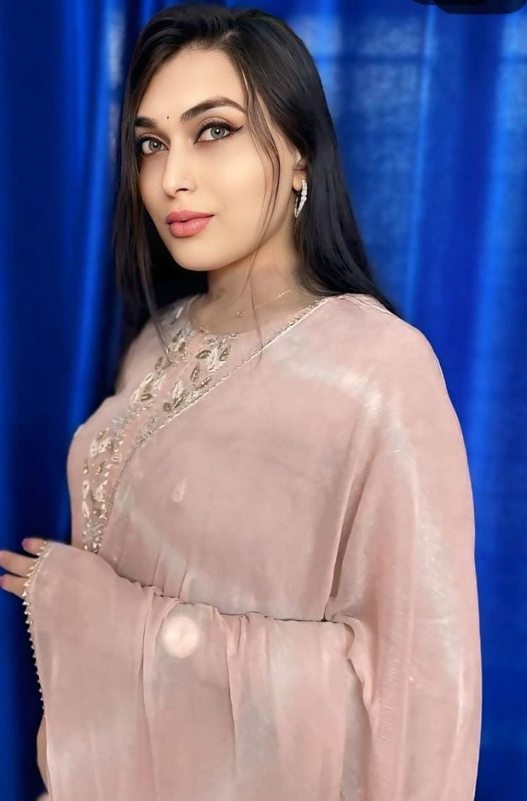🦚Bong Alina🦚 (28) – Call Girl & Independent Escort Service in Gurgaon - Gallery Photo 4