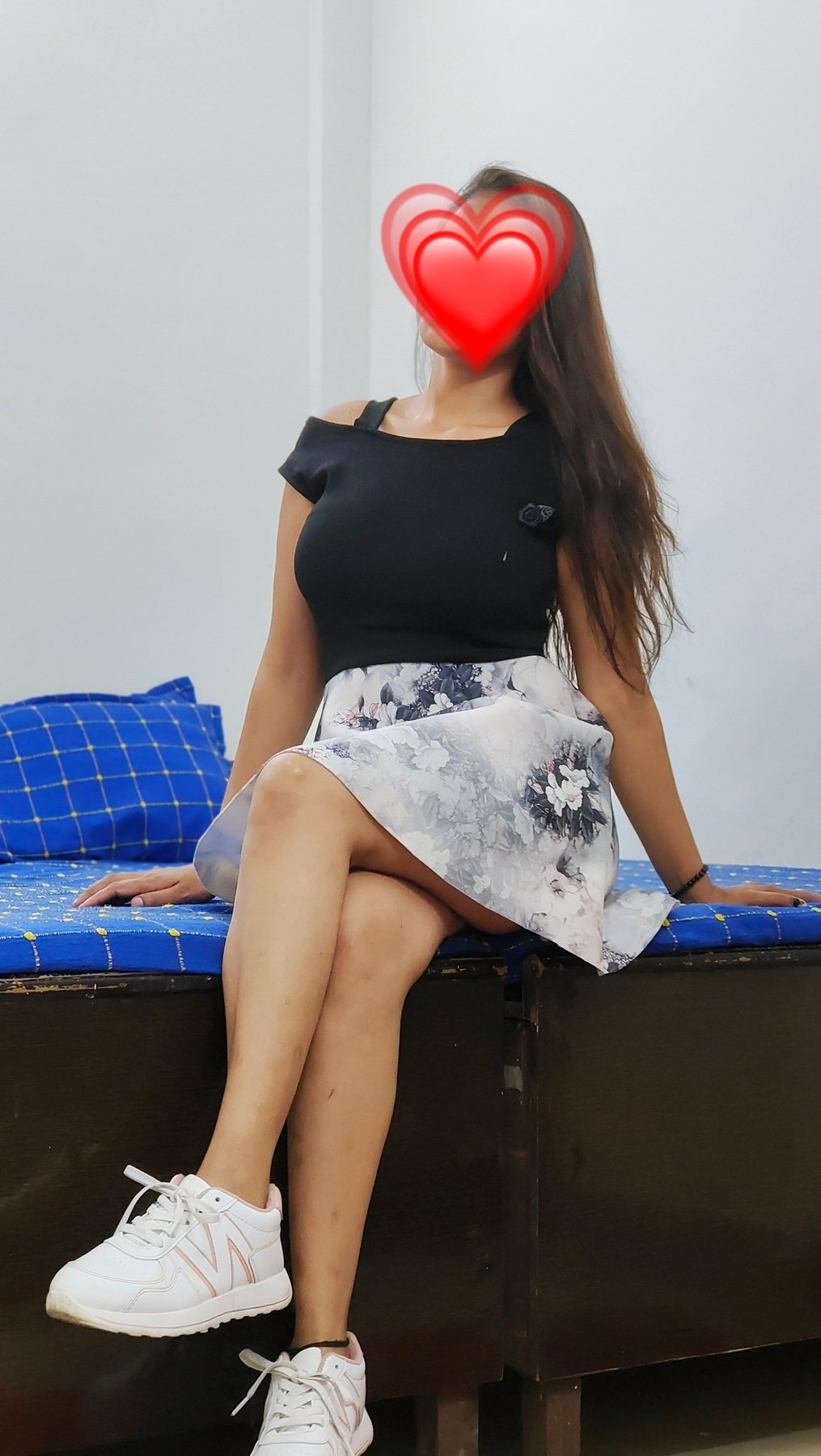 Rinky (21) – Call Girl & Independent Escort Service in Gurgaon - Gallery Photo 5