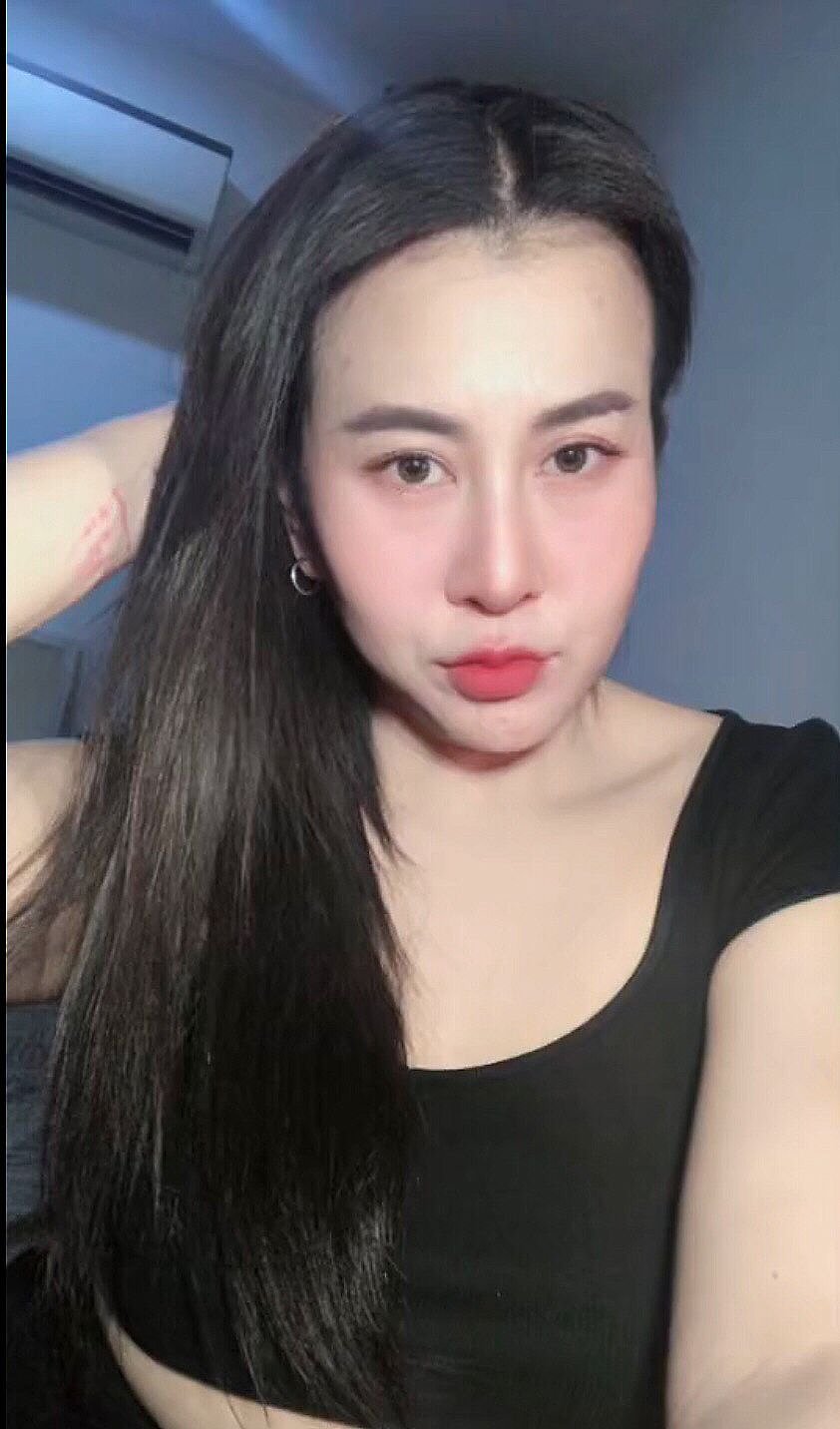 Emmy (27) – Call Girl & Independent Escort Service in Gurgaon - Gallery Photo 8