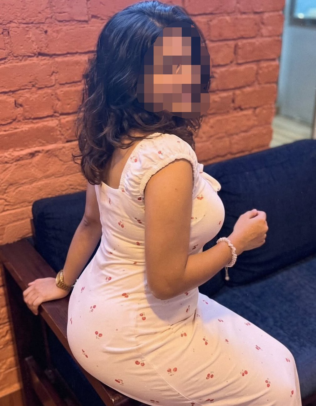 Committed (22) – Call Girl & Independent Escort Service in Gurgaon - Gallery Photo 2