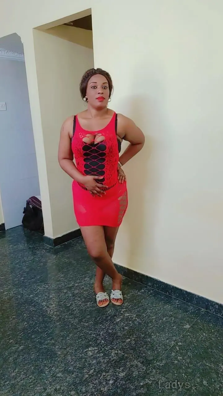 Nera (24) – Call Girl & Independent Escort Service in Haora - Gallery Photo 2