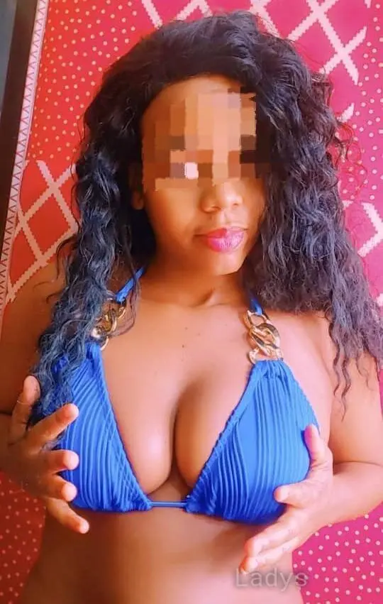 Shina (23) – Call Girl & Independent Escort Service in Haora - Gallery Photo 8