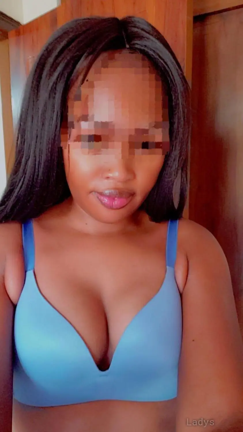 Ashley (24) – Call Girl & Independent Escort Service in Haora - Gallery Photo 6