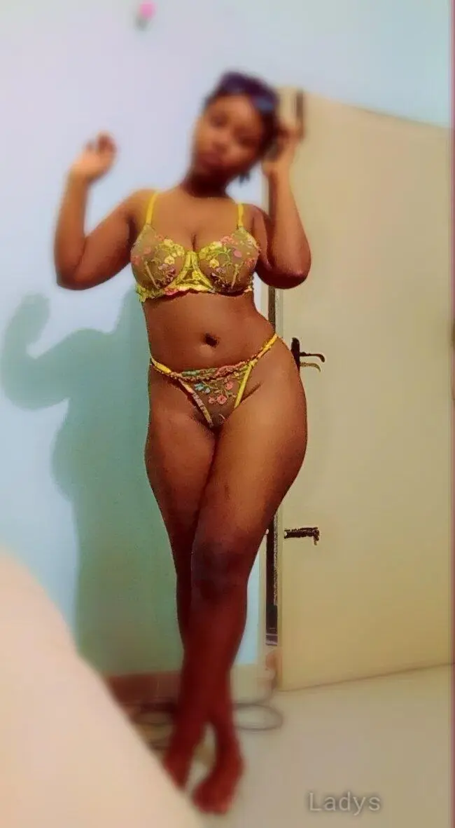 Babra (22) – Call Girl & Independent Escort Service in Haora - Gallery Photo 5