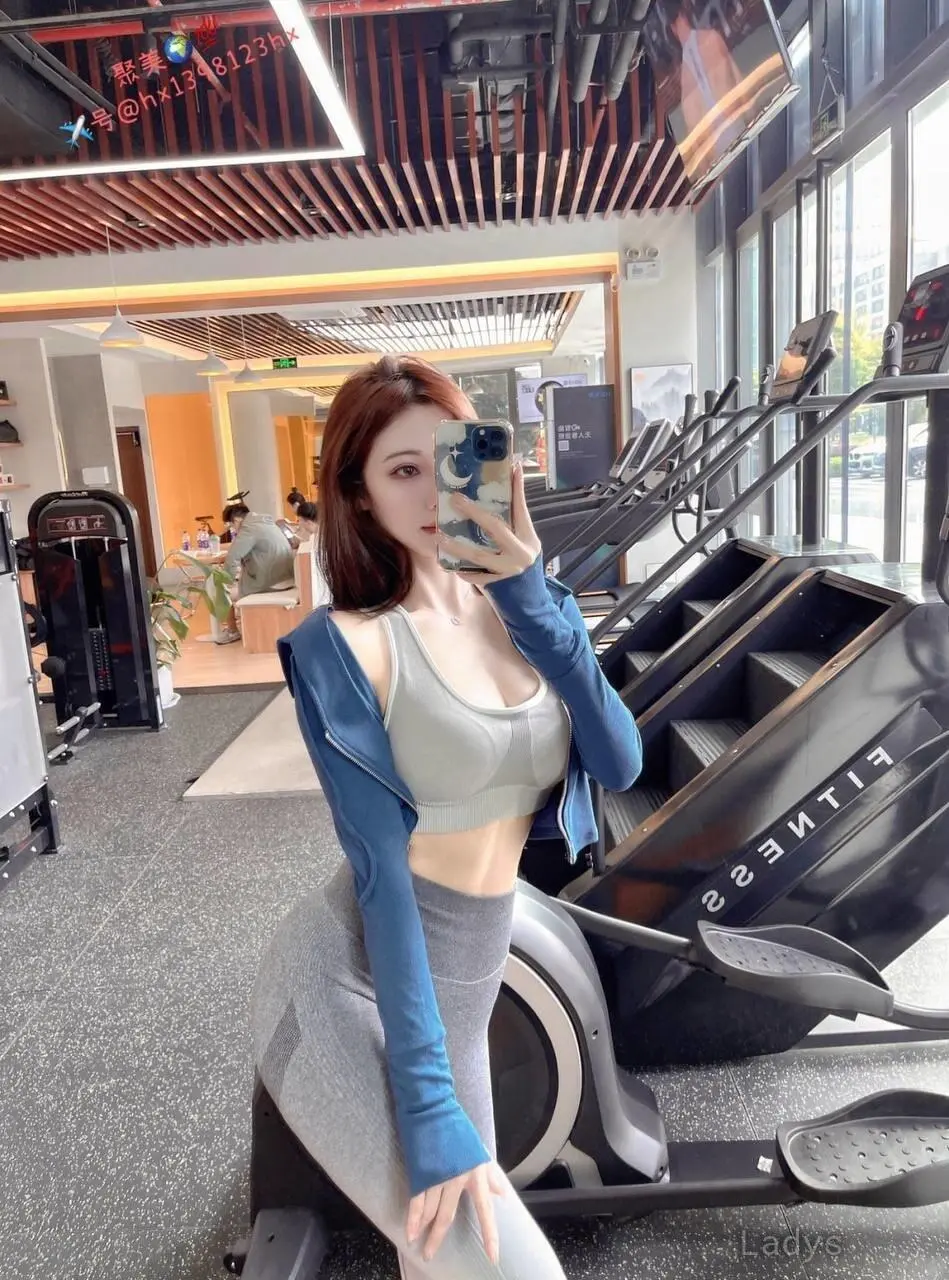 Coco (25) – Call Girl & Independent Escort Service in Harbin - Gallery Photo 4