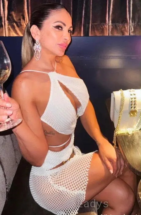 Celine (35) – Call Girl & Independent Escort Service in Helsinki - Gallery Photo 3