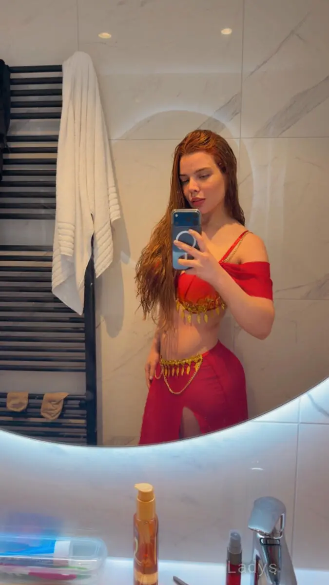 Bruna (23) – Call Girl & Independent Escort Service in Helsinki - Gallery Photo 5