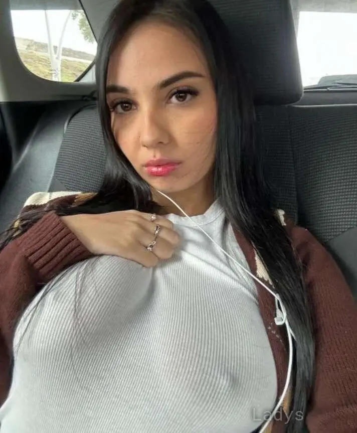 Luz (28) – Call Girl & Independent Escort Service in Herentals - Gallery Photo 4