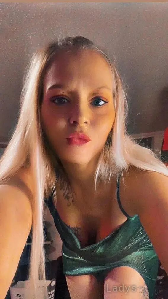 Bunni (35) – Call Girl & Independent Escort Service in Honolulu - Gallery Photo 5