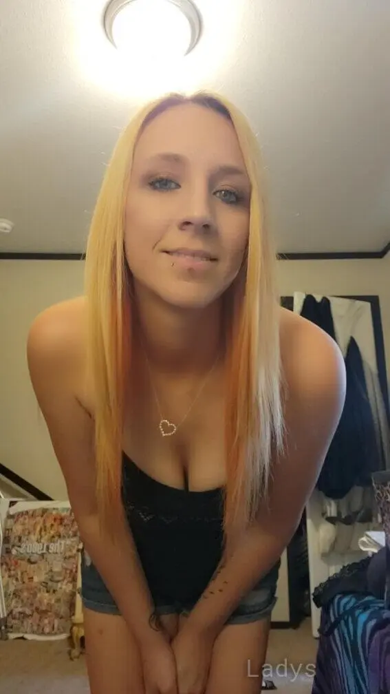 Queen Chel (24) – Call Girl & Independent Escort Service in Honolulu - Gallery Photo 2