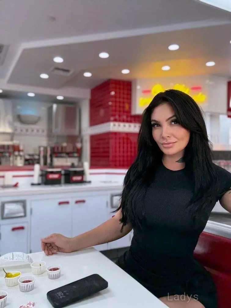Dulce (28) – Call Girl & Independent Escort Service in Houston - Gallery Photo 2