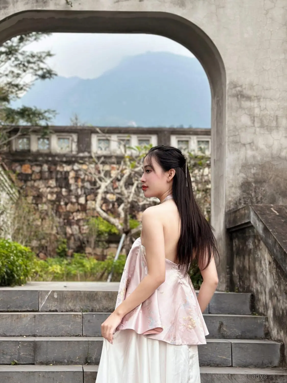 Luna (23) – Call Girl & Independent Escort Service in Huế - Gallery Photo 6
