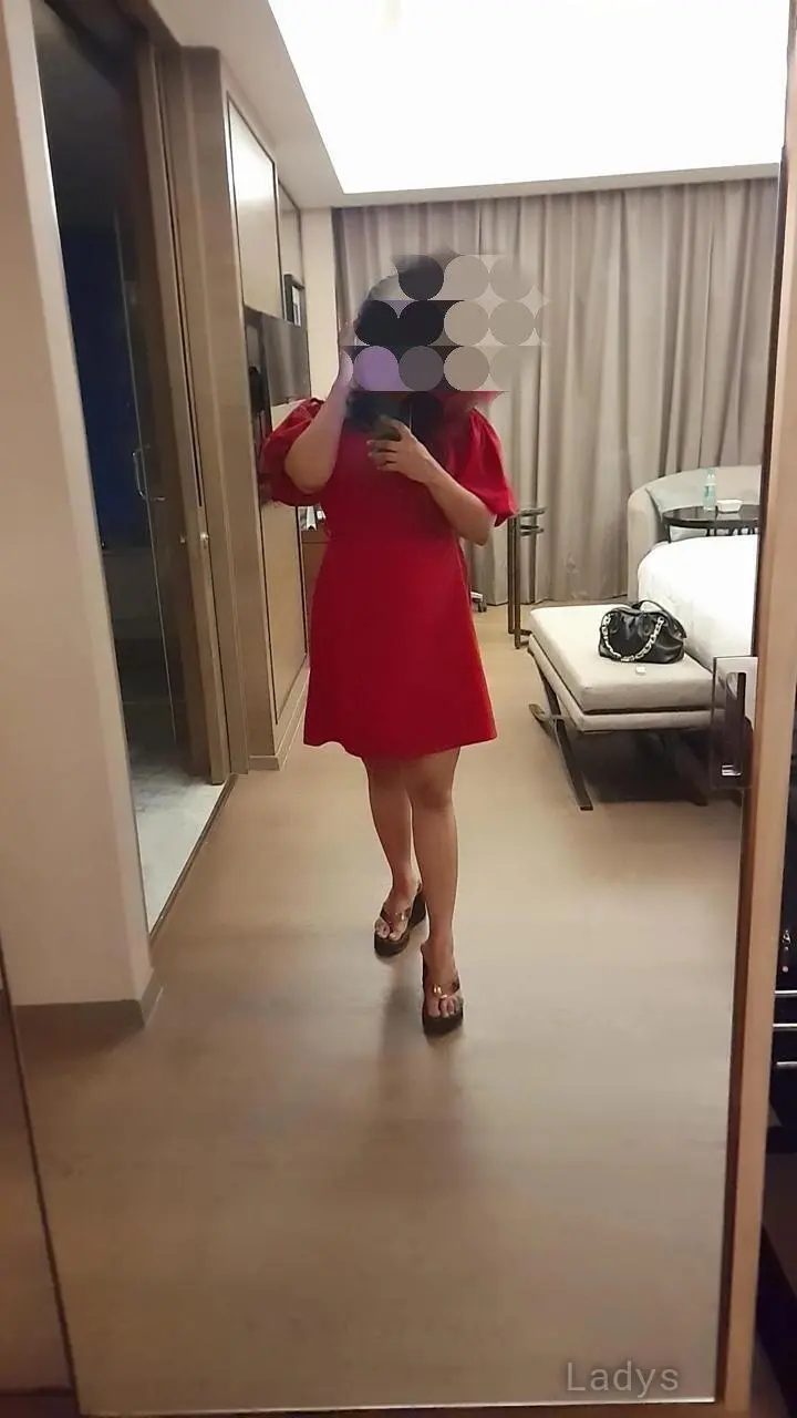 Alice (22) – Call Girl & Independent Escort Service in Hyderabad - Gallery Photo 3