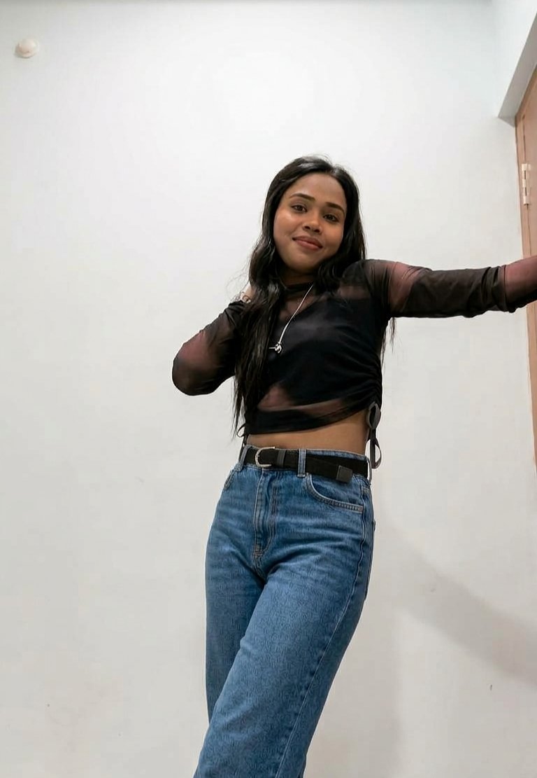 Soniya (24) – Call Girl & Independent Escort Service in Hyderabad - Gallery Photo 4