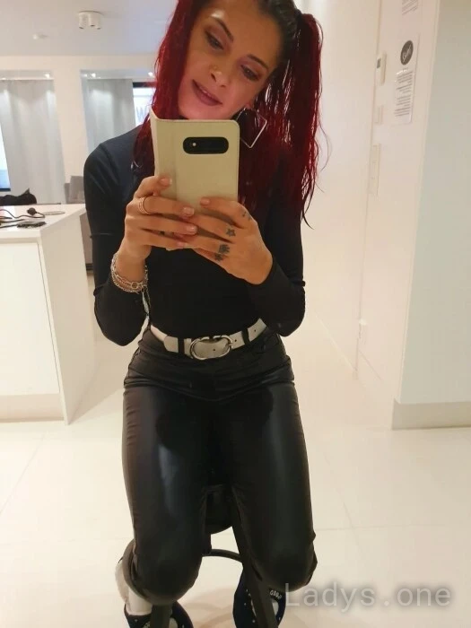 Nikki (23) – Call Girl & Independent Escort Service in Hyvinkaa - Gallery Photo 3