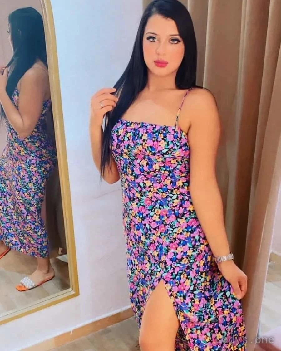 Sahar (21) – Call Girl & Independent Escort Service in İzmit - Gallery Photo 3