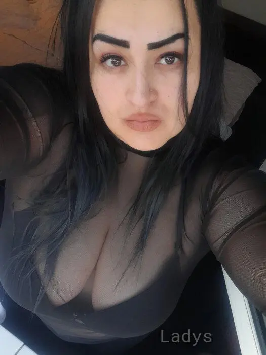 Sellym (34) – Call Girl & Independent Escort Service in Iaşi - Gallery Photo 3