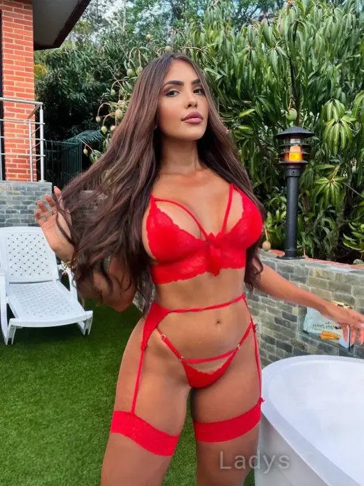 Adriana (23) – Call Girl & Independent Escort Service in Ibiza - Gallery Photo 3