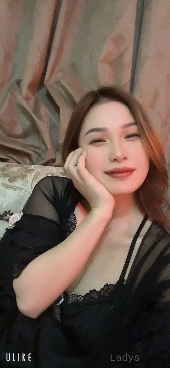 Nora (22) – Call Girl & Independent Escort Service in ‘Ibrī - Gallery Photo 3