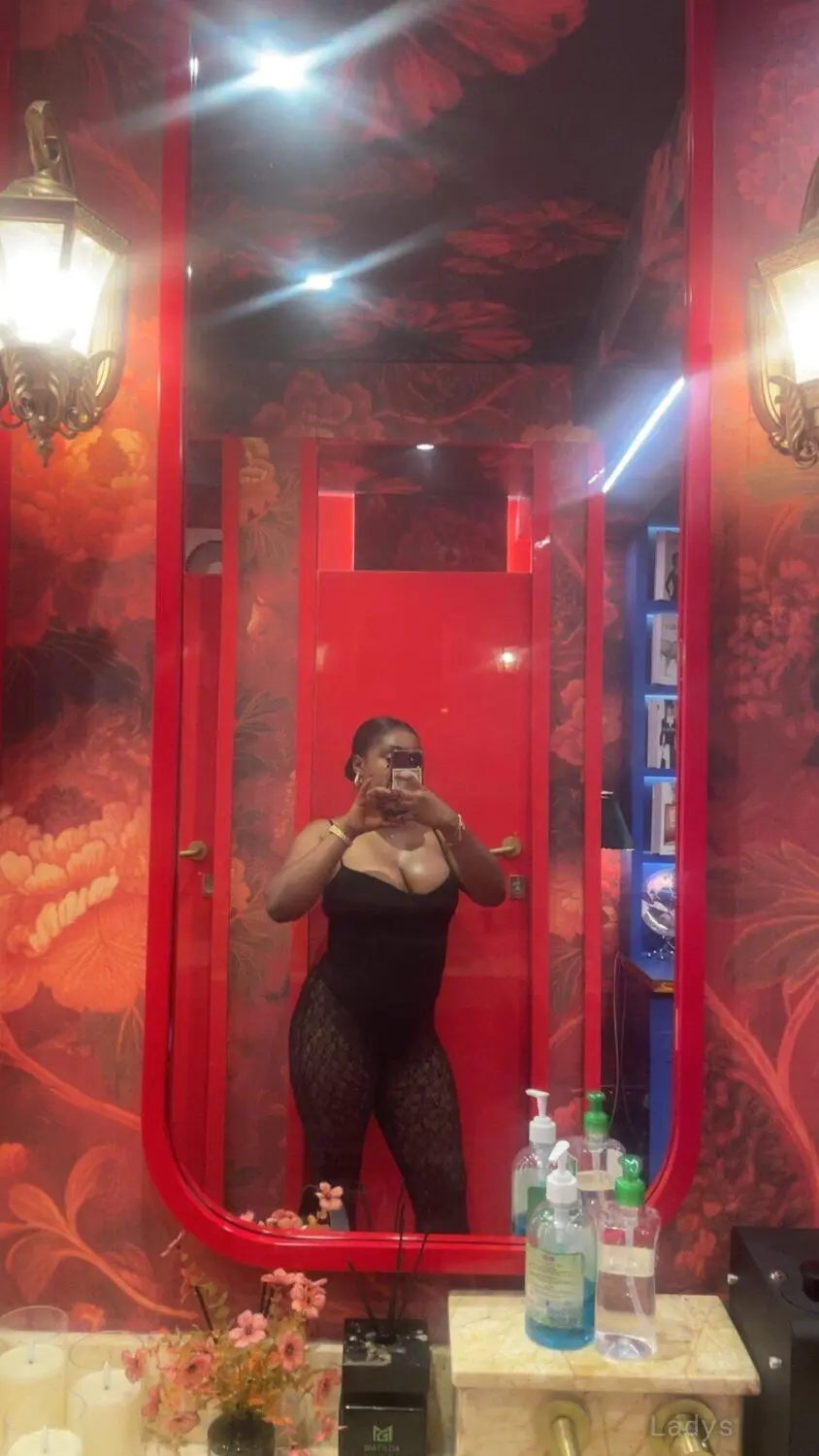 Drippy (24) – Call Girl & Independent Escort Service in Ikeja - Gallery Photo 3