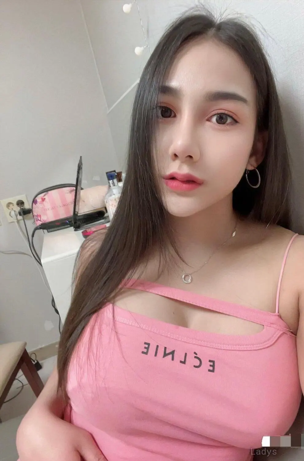 Hana (24) – Call Girl & Independent Escort Service in Incheon - Gallery Photo 3