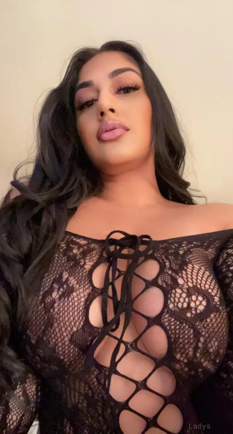 Priyanka (20) – Call Girl & Independent Escort Service in Indianapolis - Gallery Photo 3