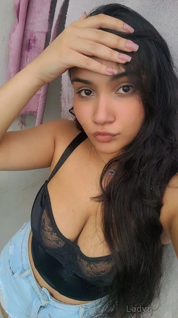 Gina (28) – Call Girl & Independent Escort Service in Indore - Gallery Photo 4
