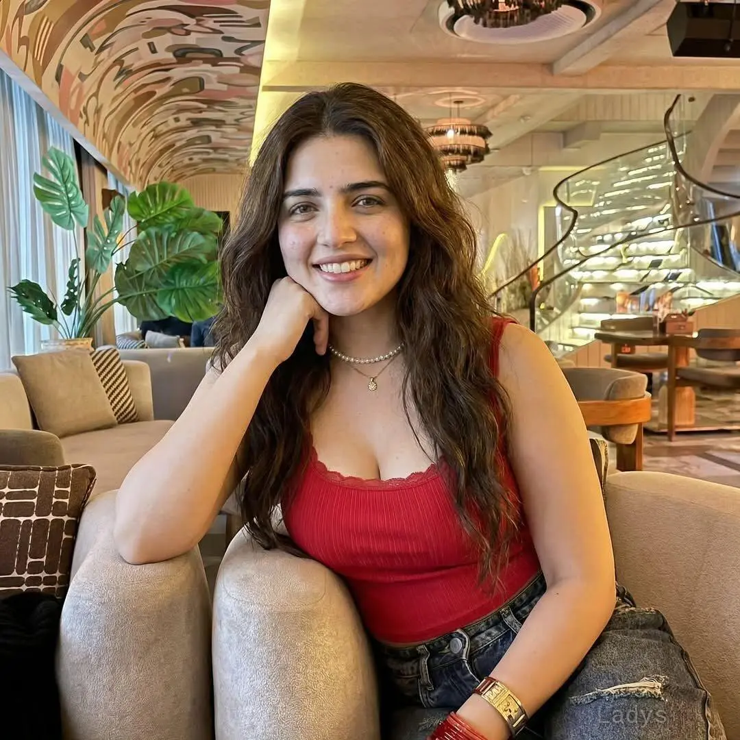 Harshita (24) – Call Girl & Independent Escort Service in Indore - Gallery Photo 2