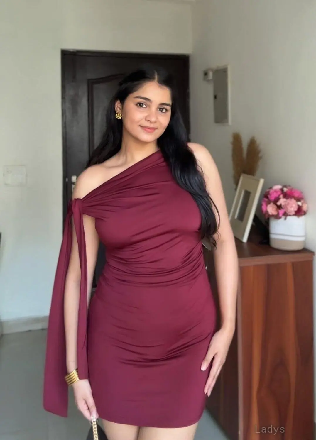 Nehal (21) – Call Girl & Independent Escort Service in Indore - Gallery Photo 2