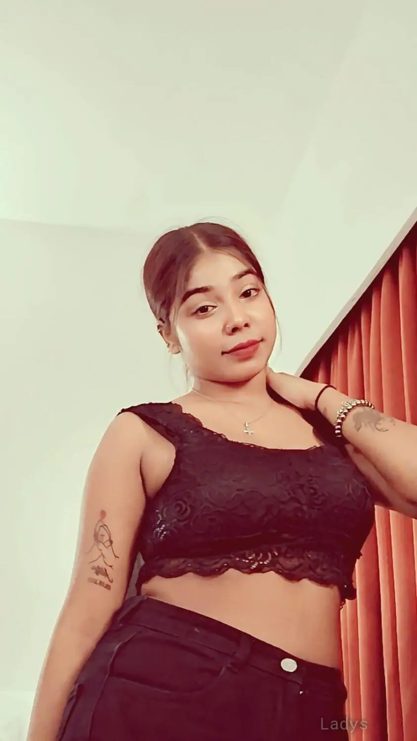 Fay (22) – Call Girl & Independent Escort Service in Indore - Gallery Photo 4