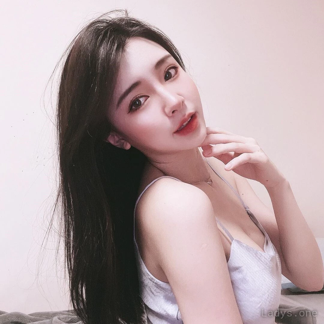 Ann (20) – Call Girl & Independent Escort Service in Ipoh - Gallery Photo 3