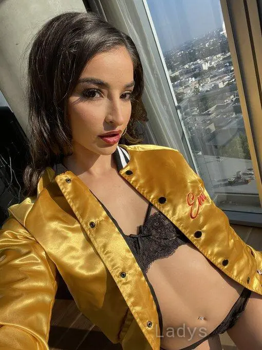 Ruth Claudia (29) – Call Girl & Independent Escort Service in Irun - Gallery Photo 3