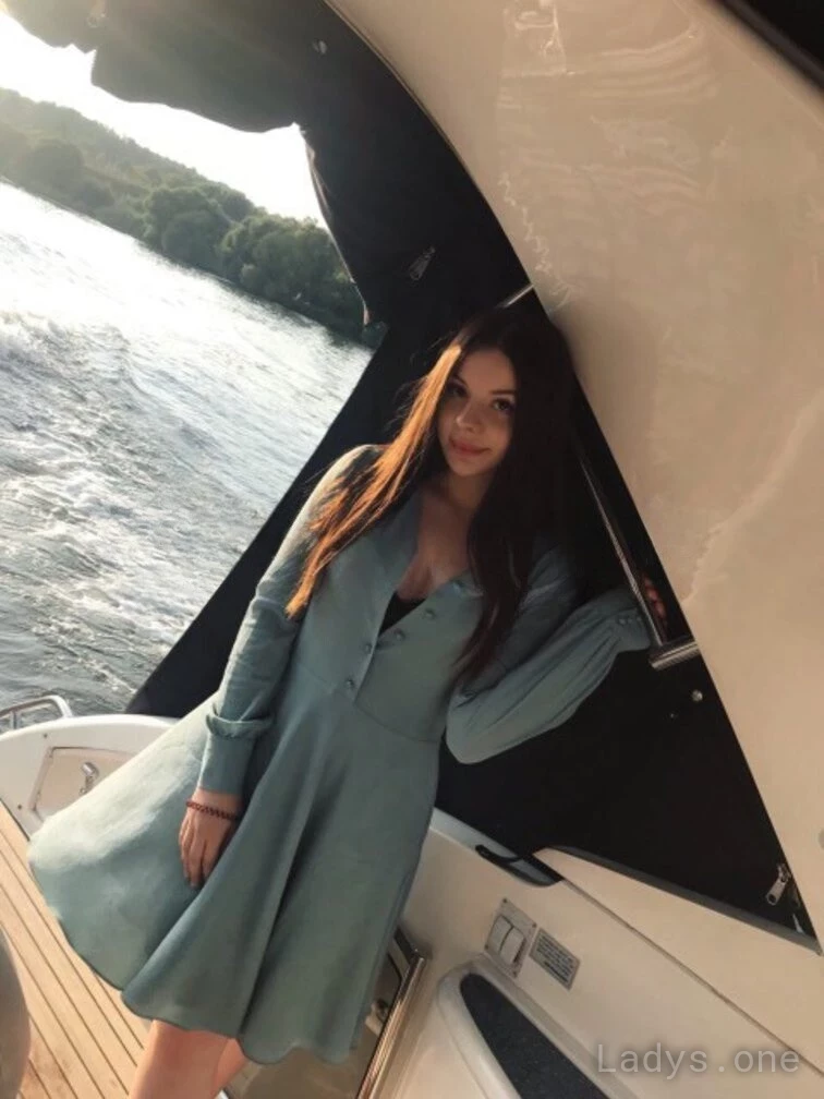 Harper (20) – Call Girl & Independent Escort Service in Irvine - Gallery Photo 5