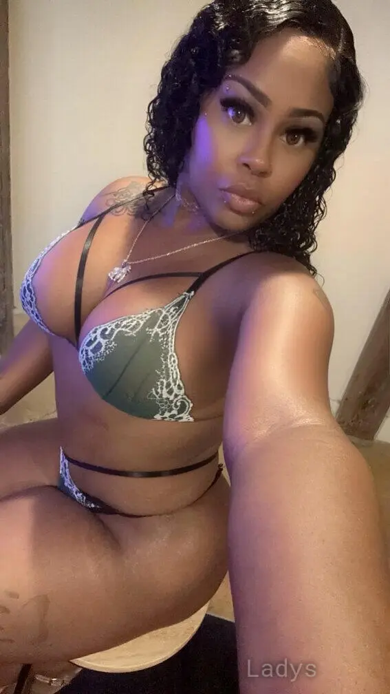 Khloe (27) – Call Girl & Independent Escort Service in Jacksonville - Gallery Photo 3