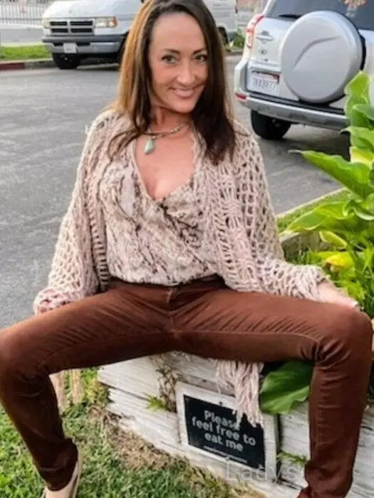 Mirabell (41) – Call Girl & Independent Escort Service in Jaffa - Gallery Photo 4