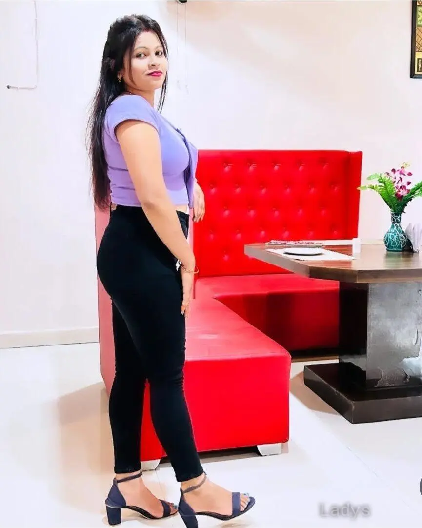 Nency (22) – Call Girl & Independent Escort Service in Jaffna - Gallery Photo 4