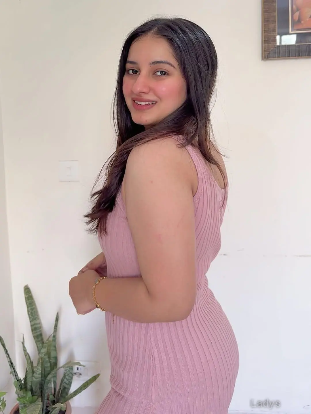 Swati (23) – Call Girl & Independent Escort Service in Jaipur - Gallery Photo 5