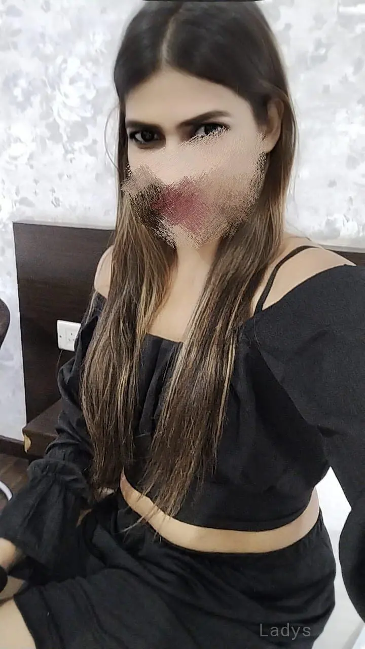 Deepika (26) – Call Girl & Independent Escort Service in Jaipur - Gallery Photo 3