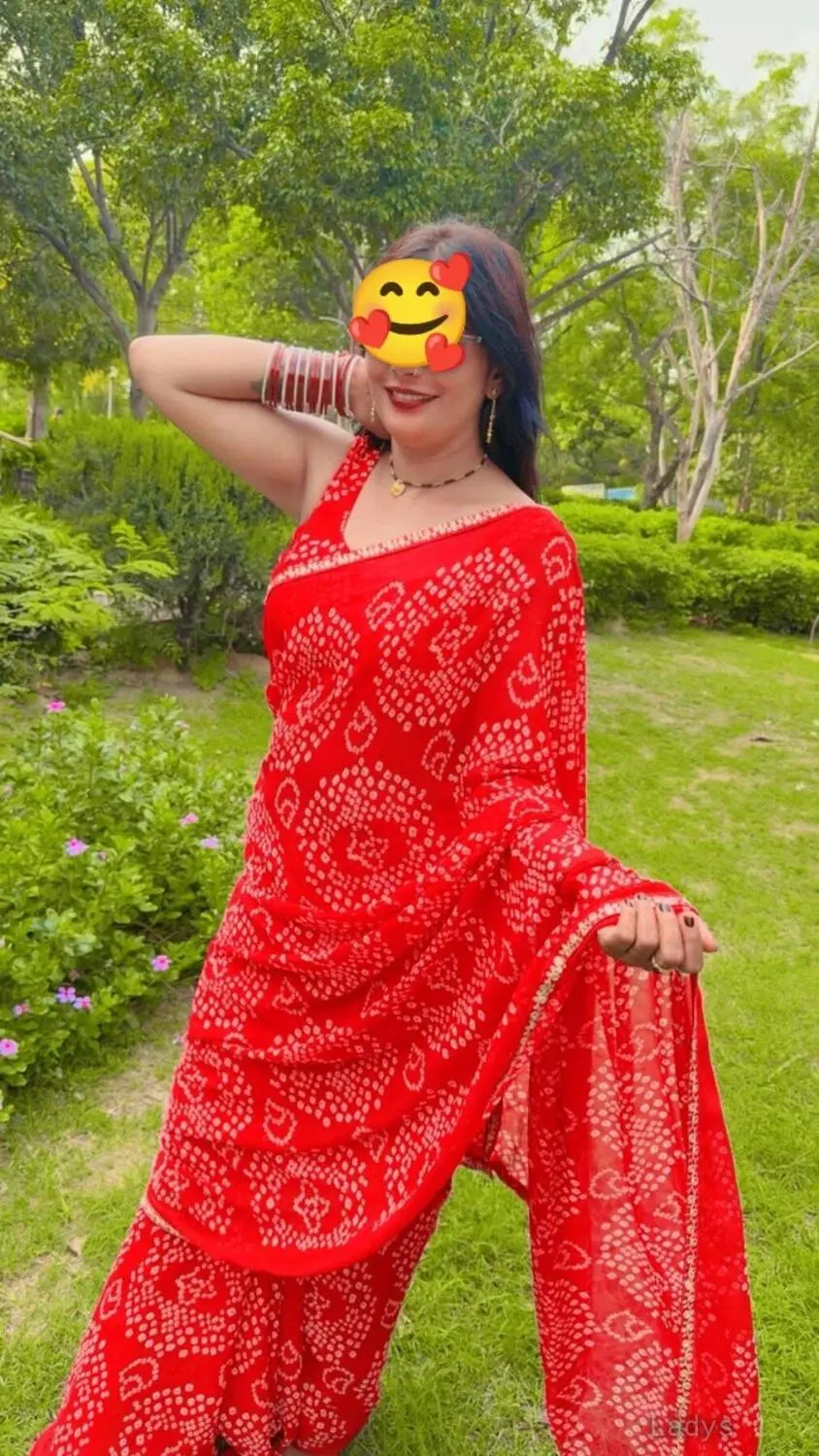 Heena (27) – Call Girl & Independent Escort Service in Jaipur - Gallery Photo 3
