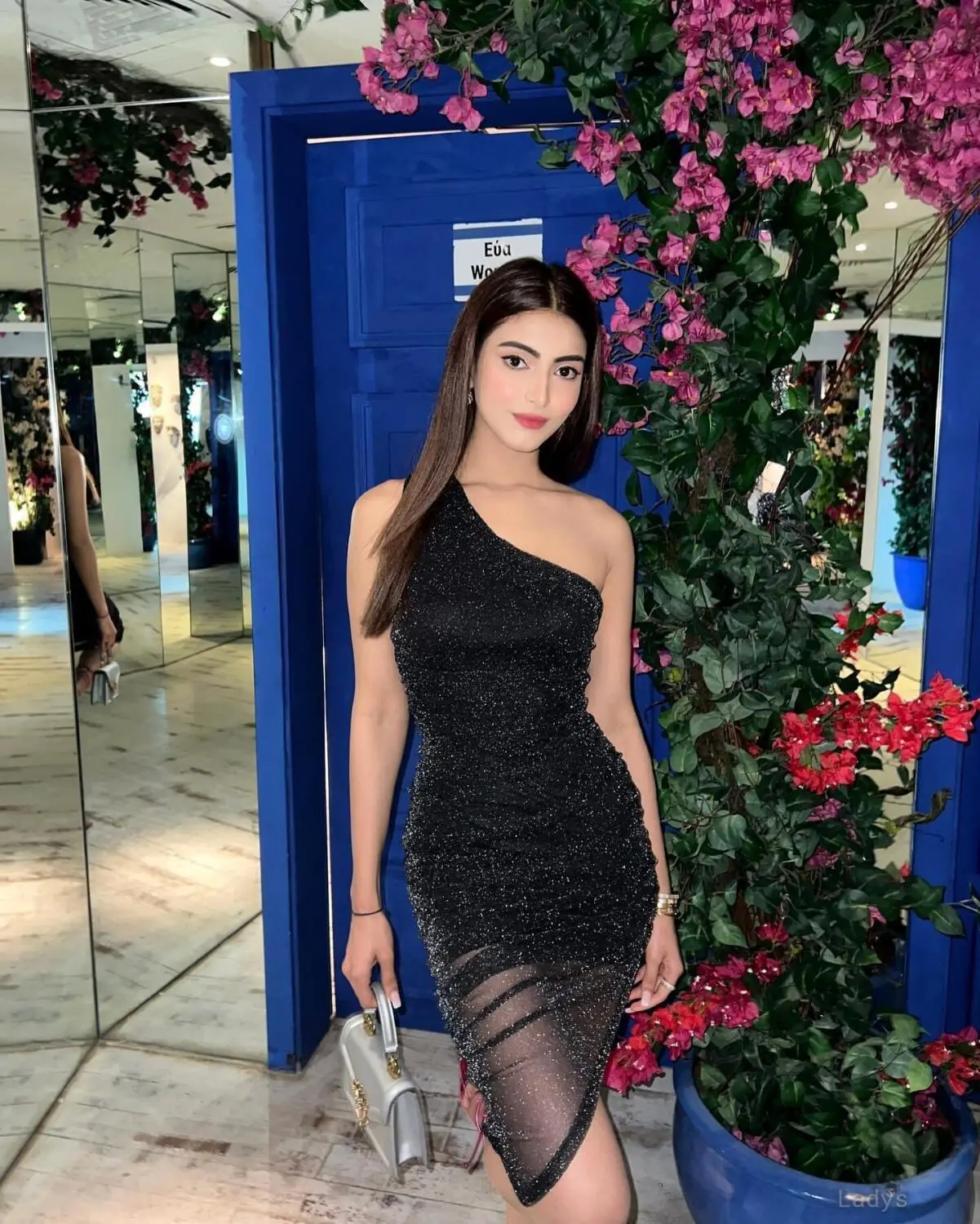 Sanya (21) – Call Girl & Independent Escort Service in Jaisalmer - Gallery Photo 3