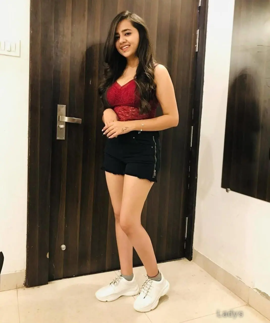 Kavya (23) – Call Girl & Independent Escort Service in Jammu - Gallery Photo 5