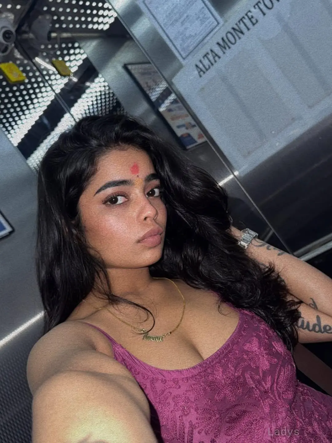 Priya (22) – Call Girl & Independent Escort Service in Jhānsi - Gallery Photo 6